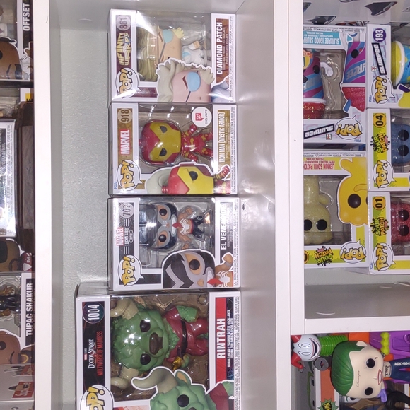 Funko pops - Picture 11 of 12